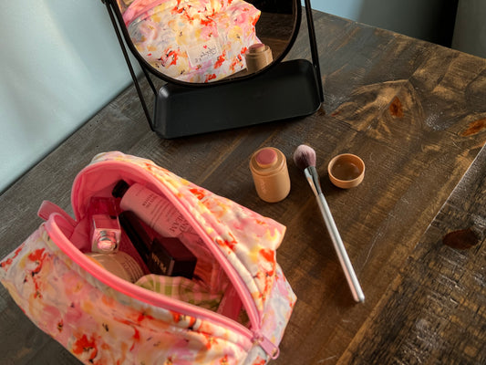 Cosmetic bag
