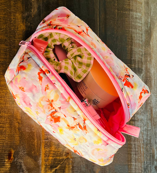 Cosmetic bag